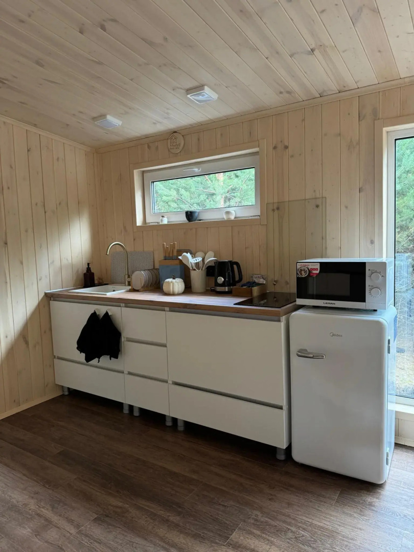 Это БАZA (БАЗА)