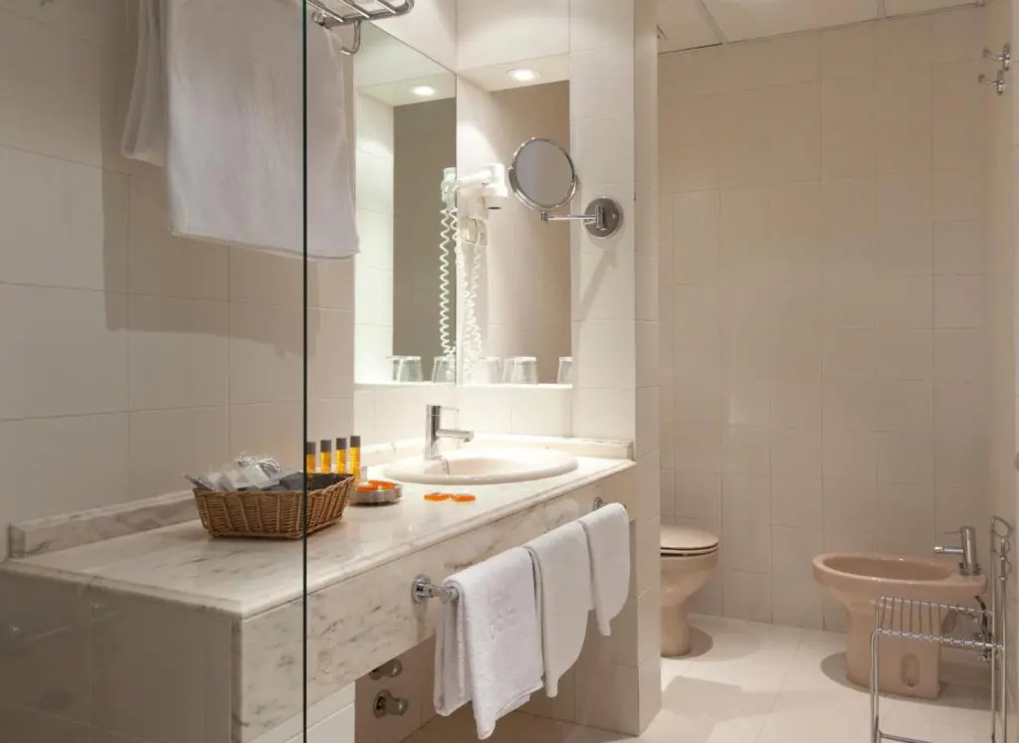 Hotel Moderno Puerta del Sol