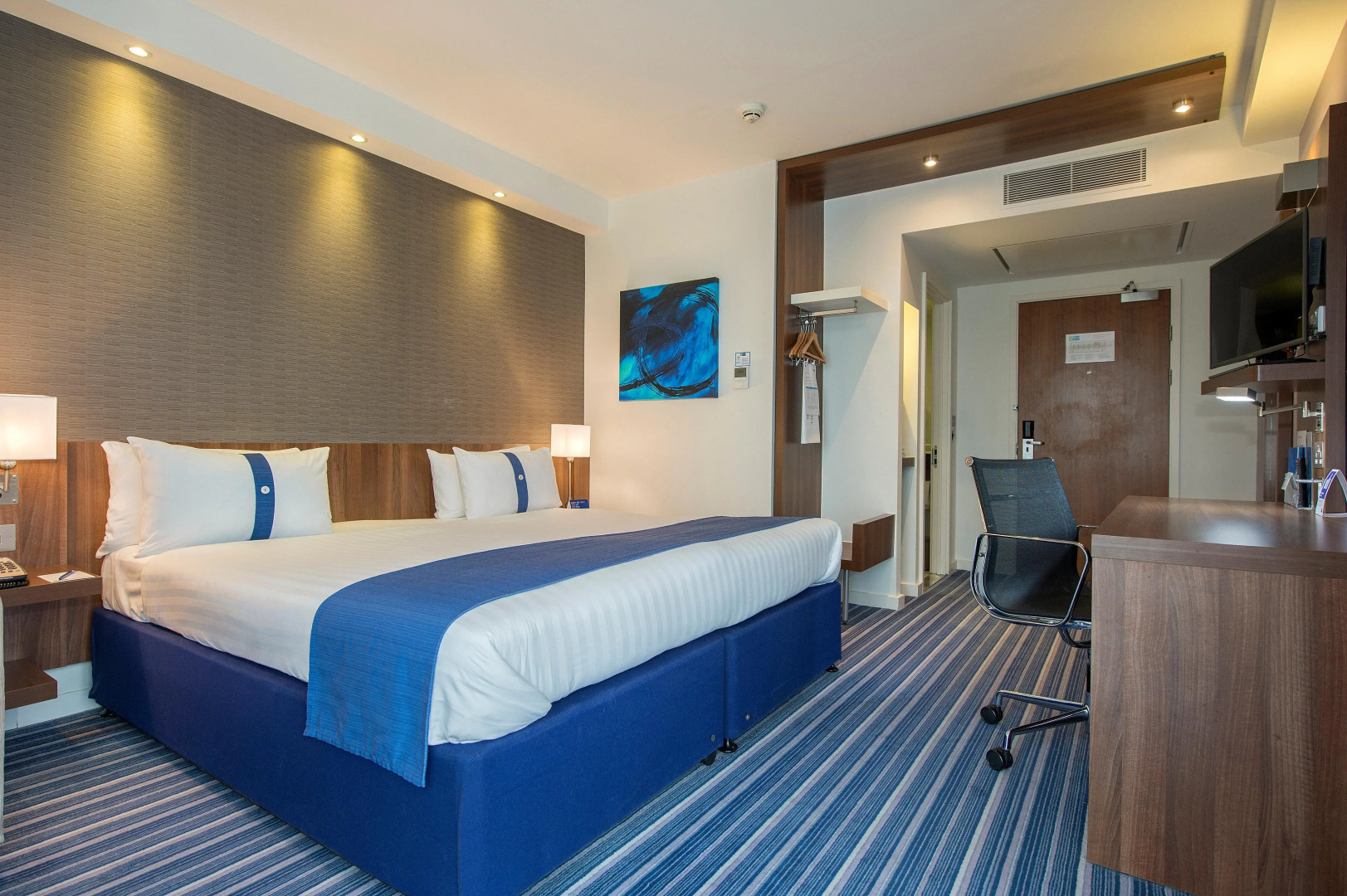 Holiday Inn Express Sheffield City Centre by IHG