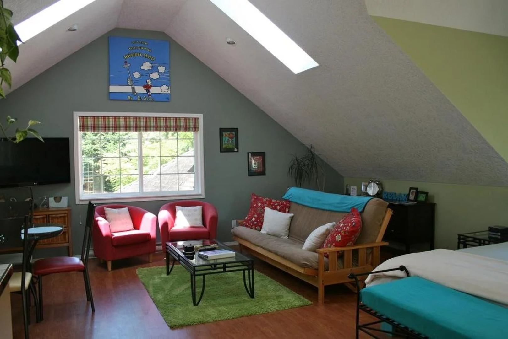 MulBerryLand Guest House