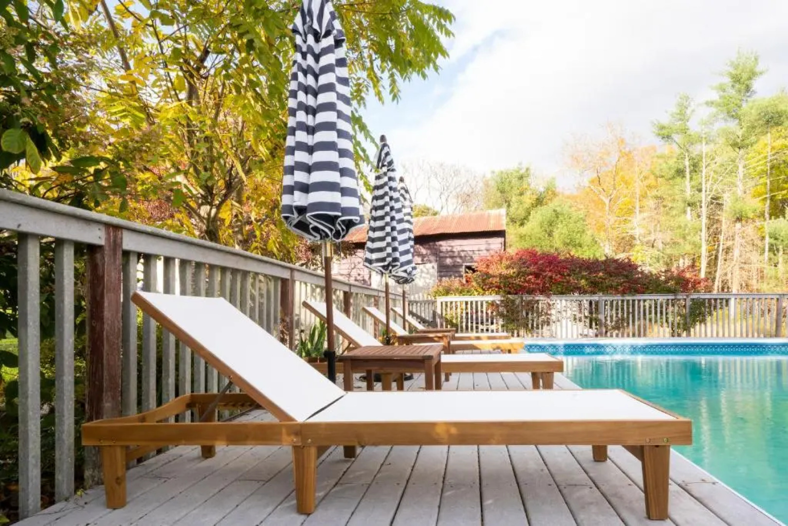 Cortland by Avantstay Charming Heritage Estate w/ Private Lake & Pool