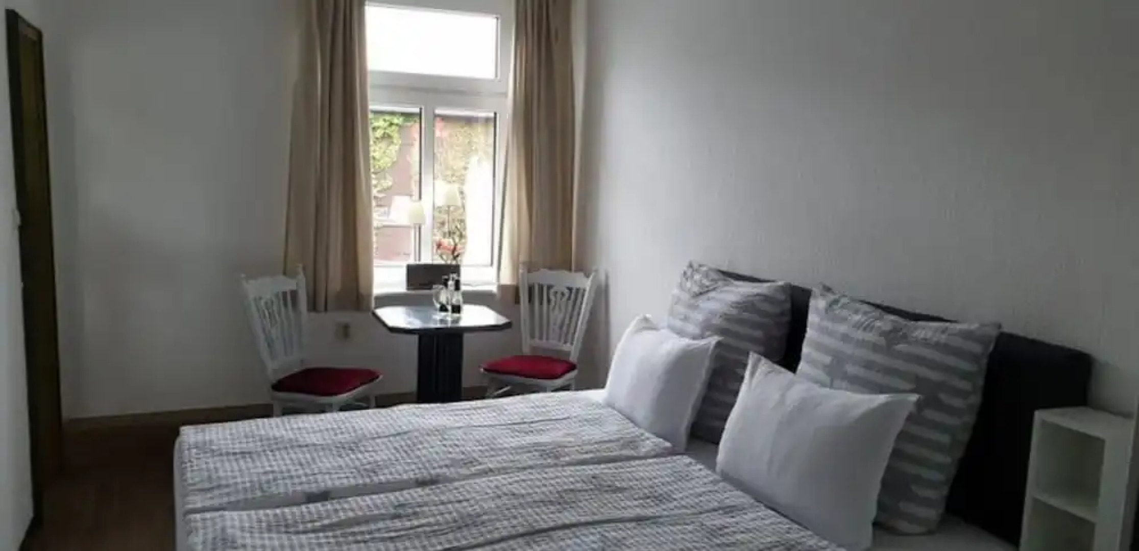 Haduloha Hotel & Restaurant