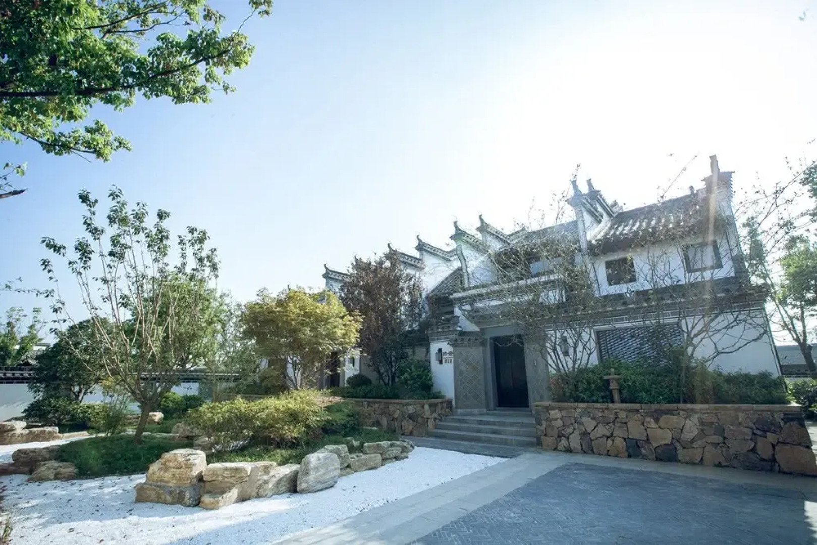 Xinhualian Lv Xin Gu Hotel