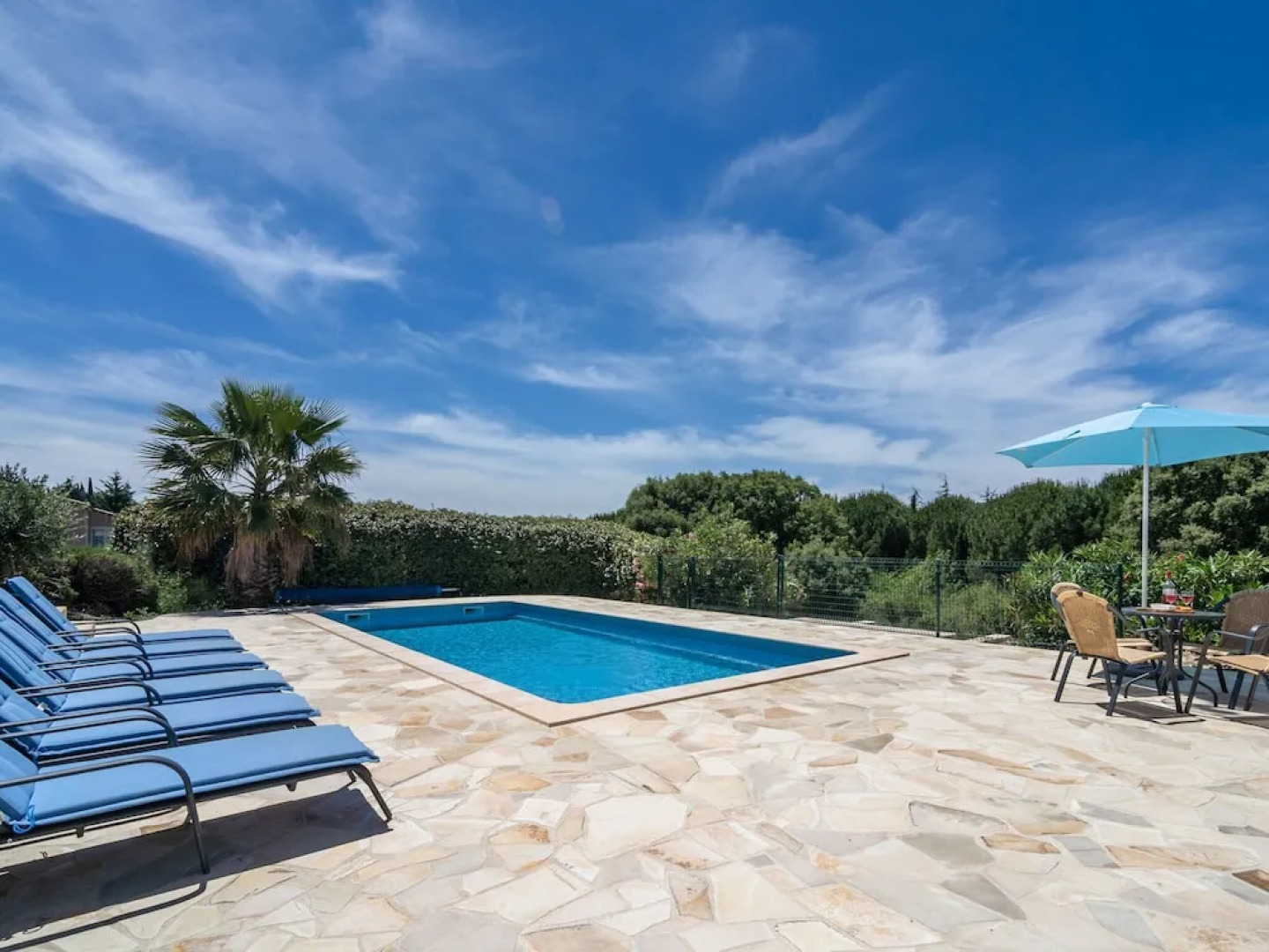 Holiday Villa With Aircon, Jacuzzi, Private Swimming Pool, Playground and More