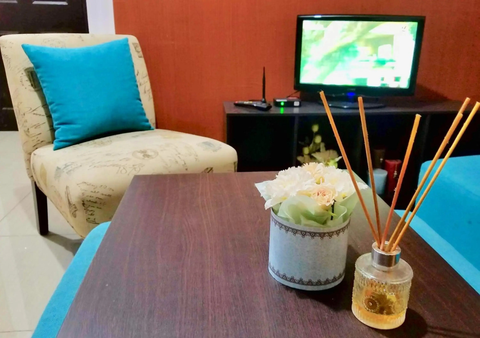 Super Cute Hampton Suites