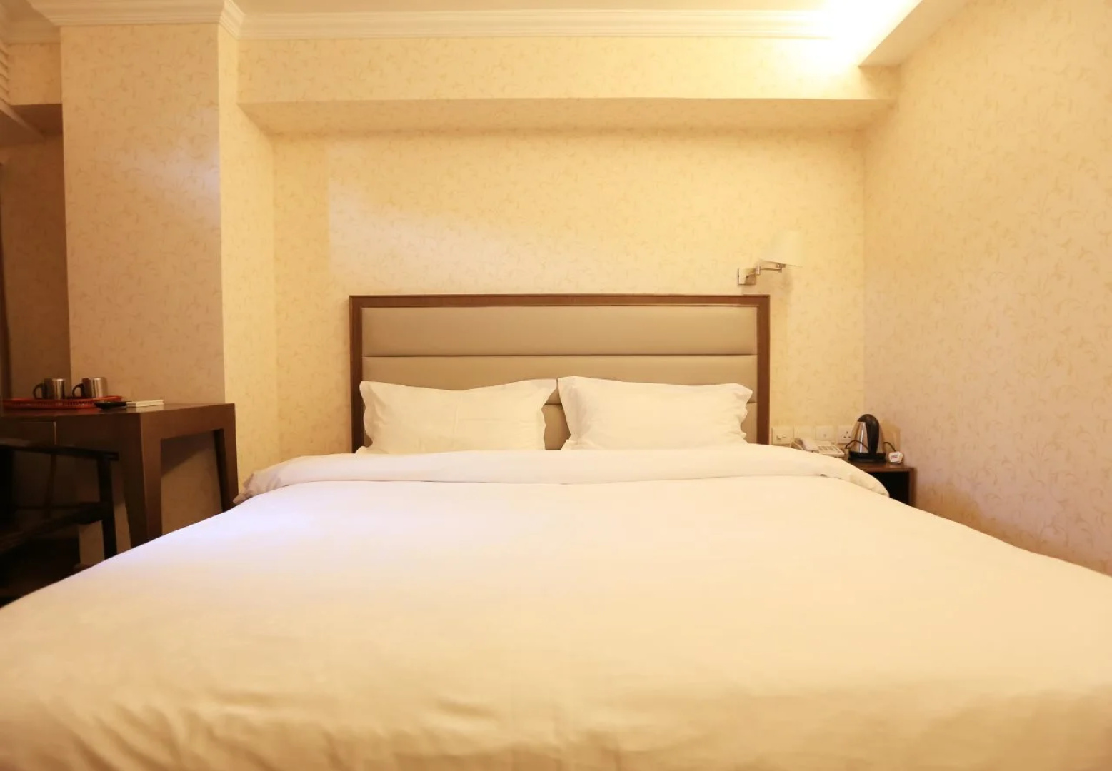 Towns Well Hotel