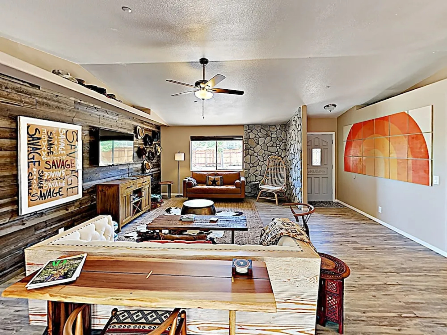 Rawhide Ranch - Walk To Pappy And Harriet's With Hot Tub! 3 Bedroom Home by RedAwning