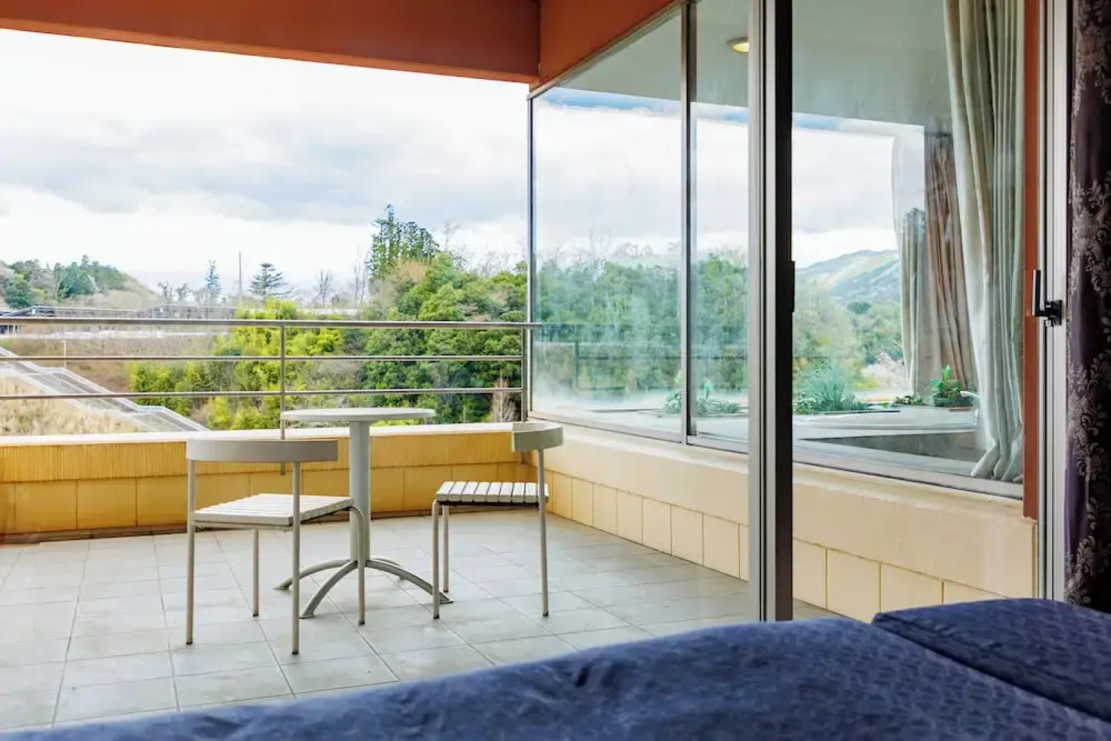 Spa Resort Hawaiians Monolith Tower