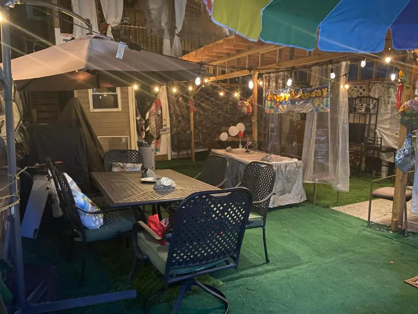 Nice 2 bedroom Apt With Patio