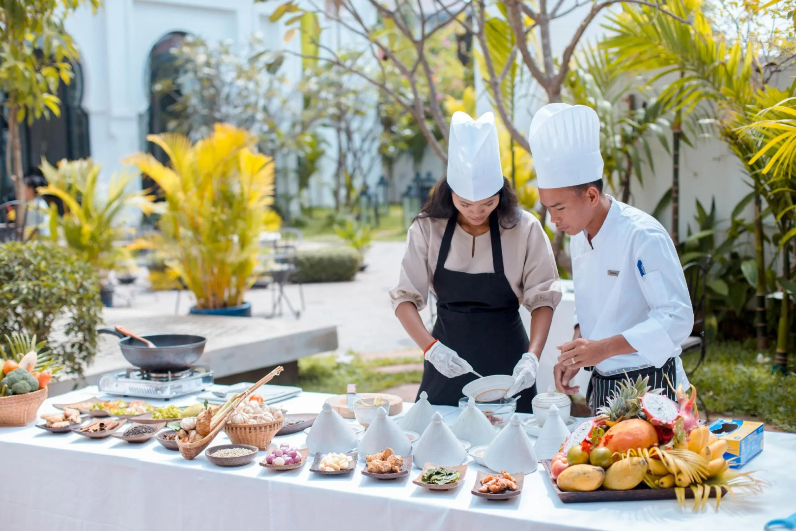 Курортный Oтель Sarai and Wander