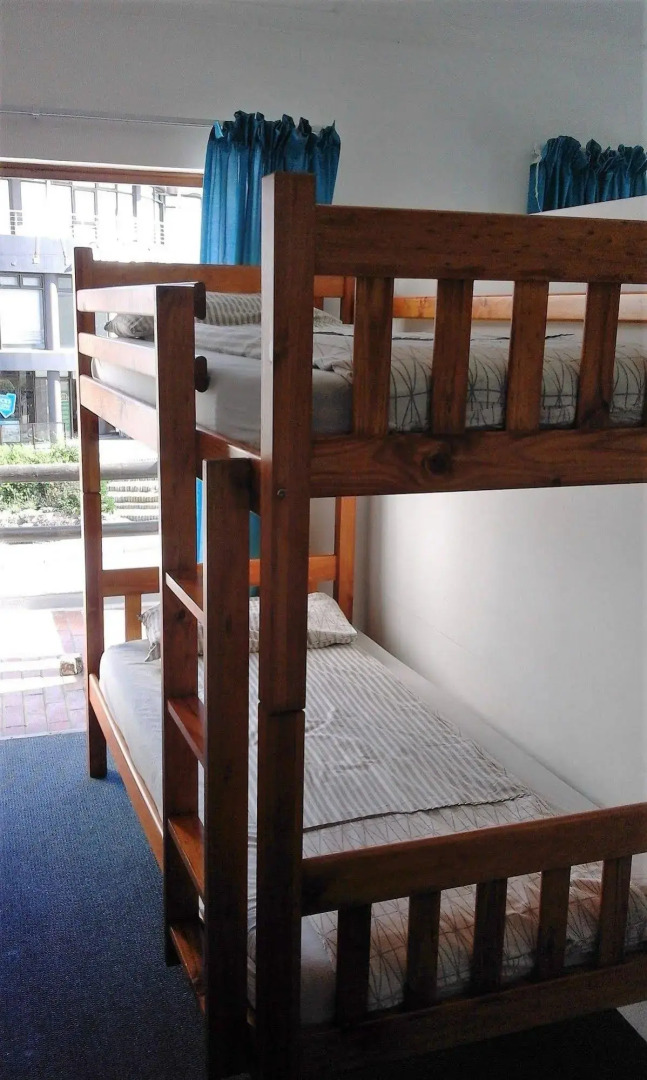 Backpacker Apartments