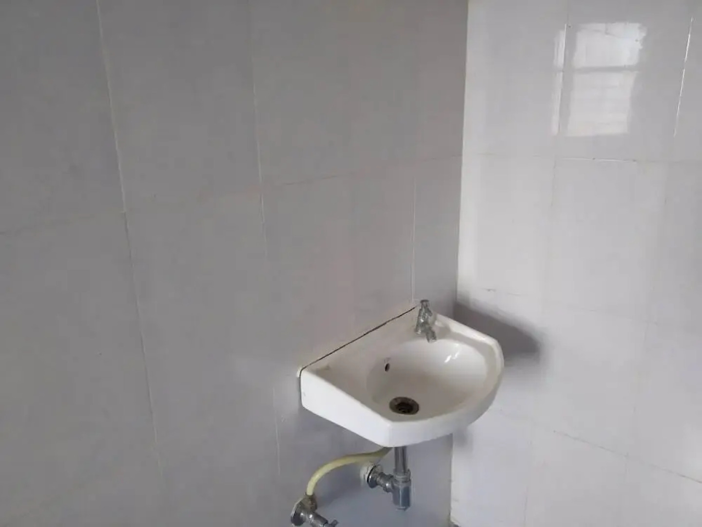 Hotel Savali Lodging