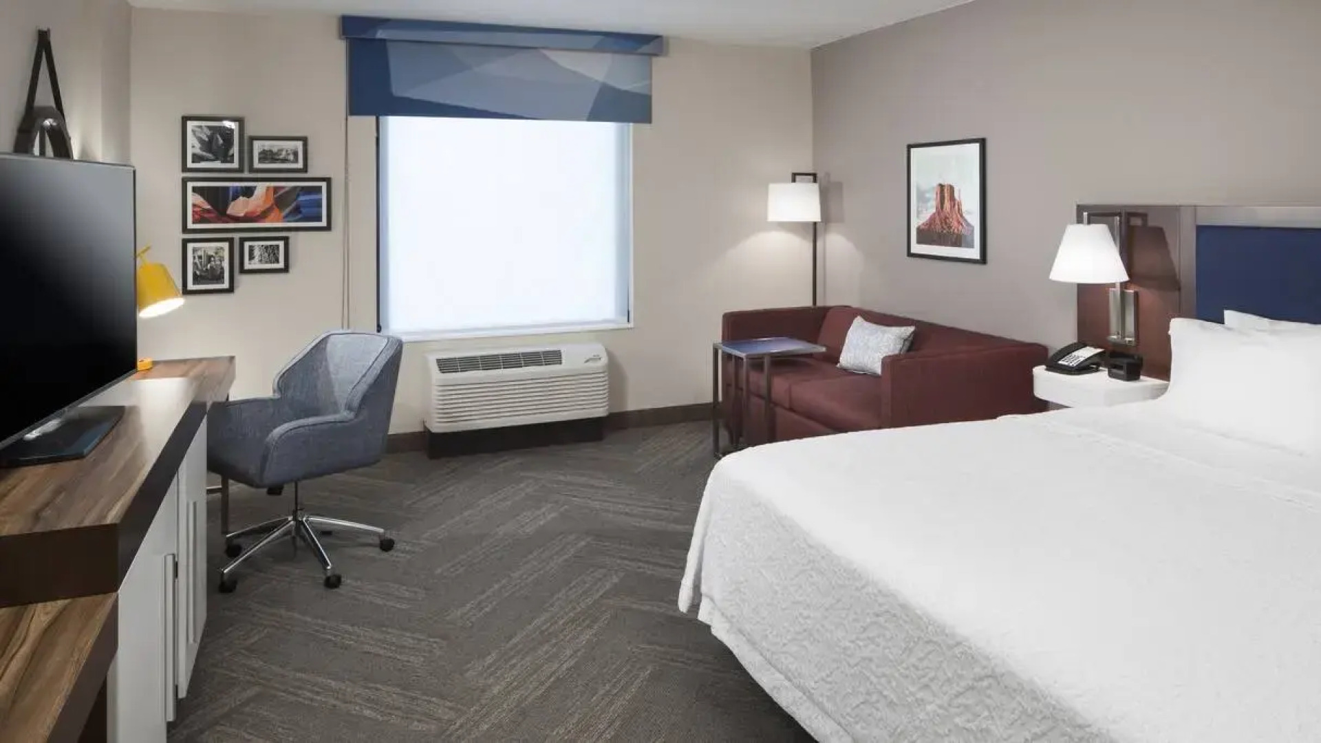 Hampton Inn And Suites Phoenix Downtown