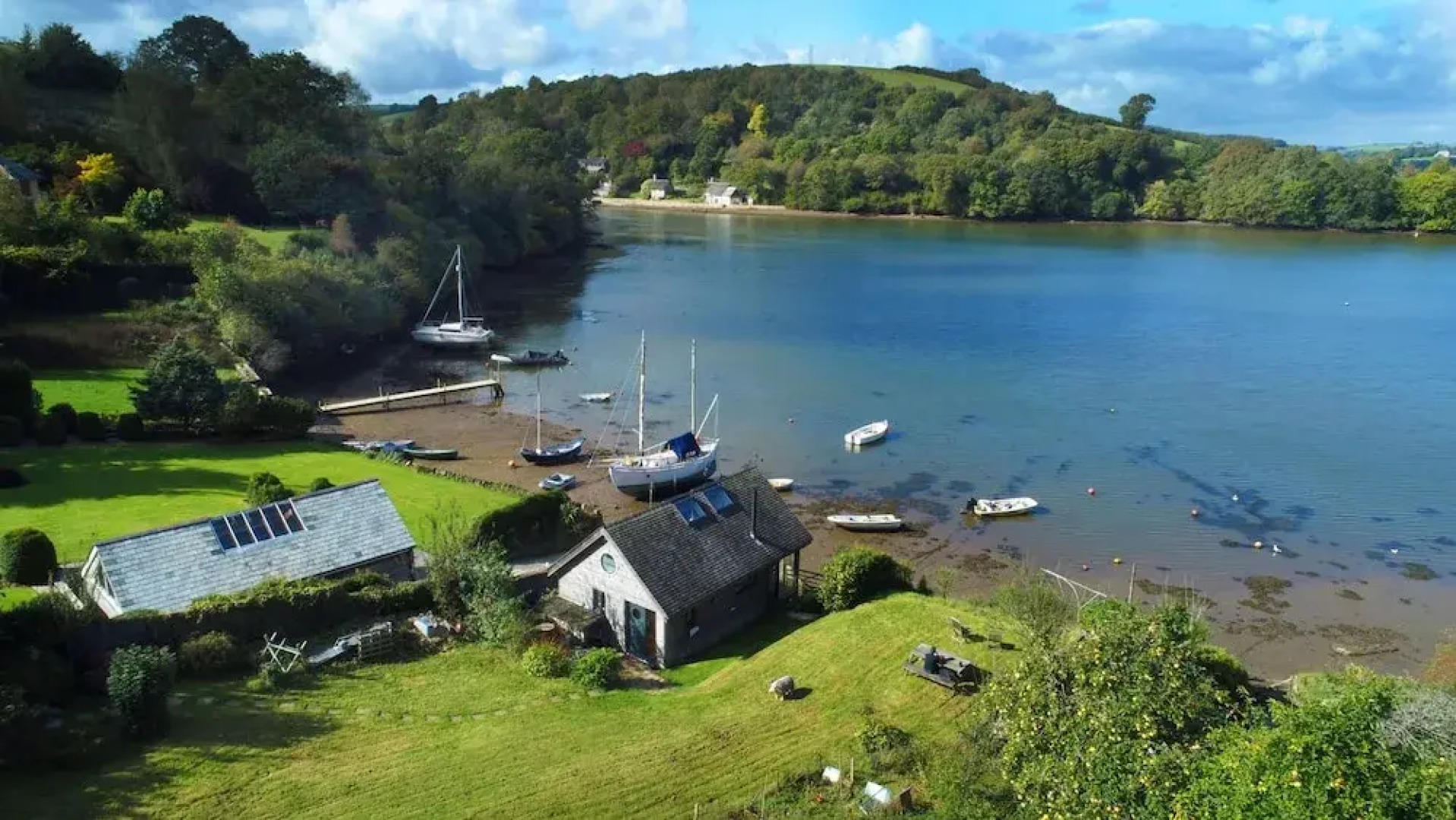 Water Edge House Boathouse