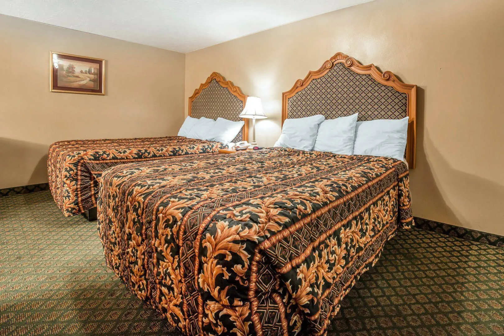 Riverton Inn & Suites