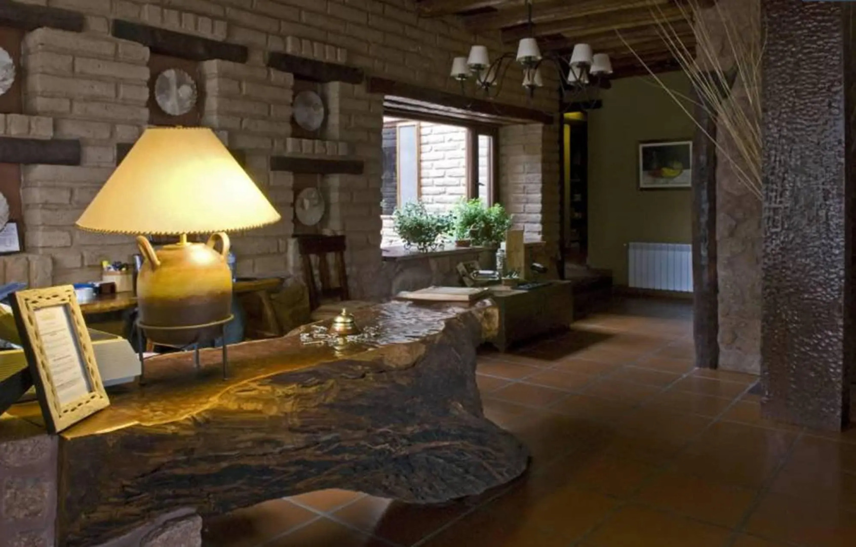 La Casa De La Bodega - Wine Boutique Hotel