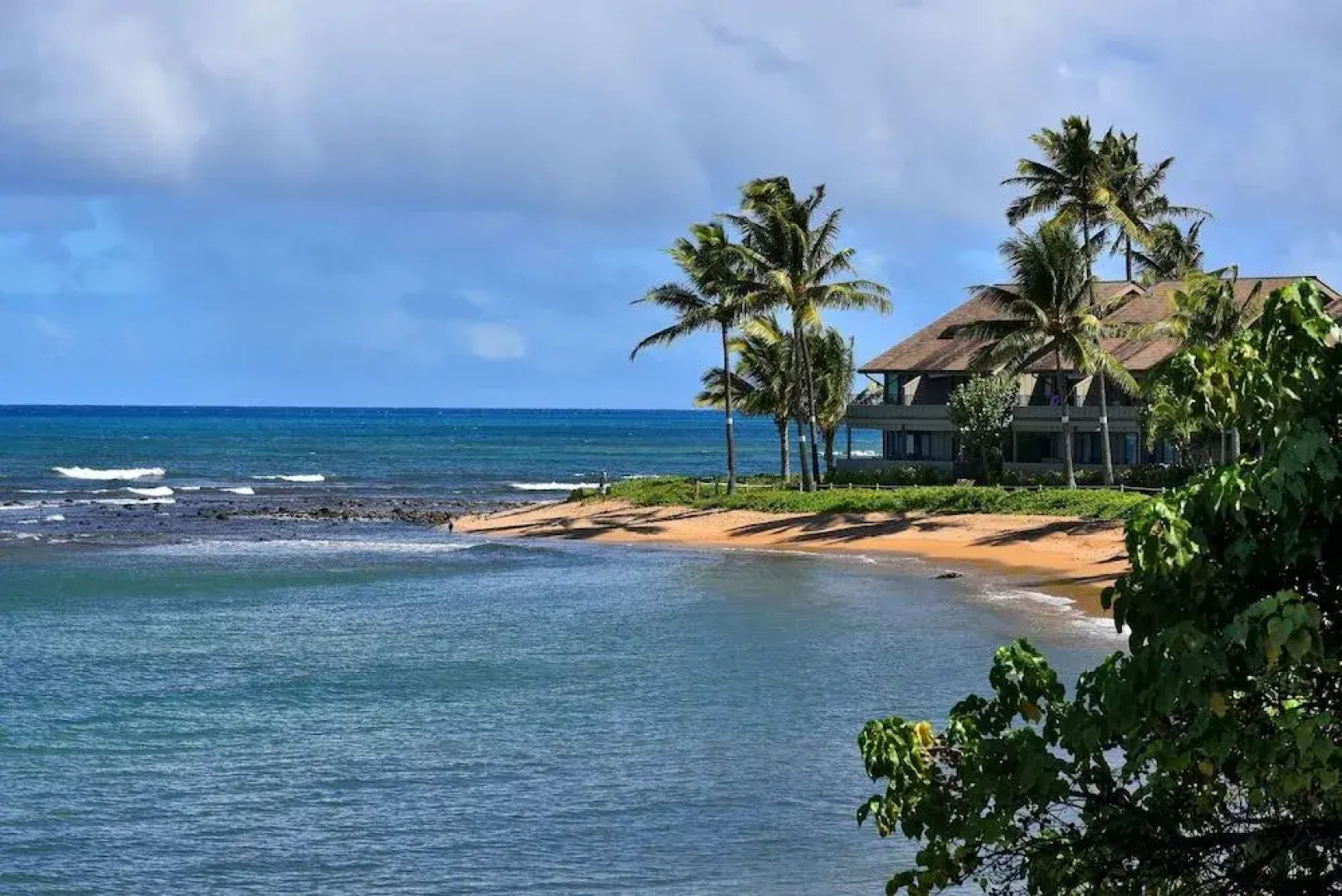 Kahana Reef 207 1 Bedroom 1 Bathroom Condo