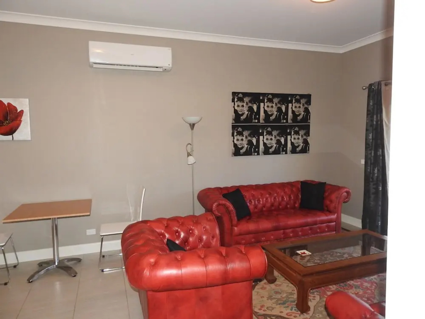 Barkly Suites Apartments