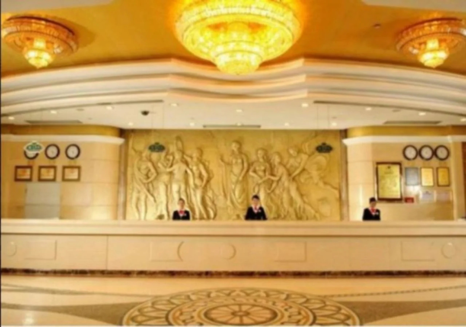 Vienna Hotel Shenzhen Fuhua Road