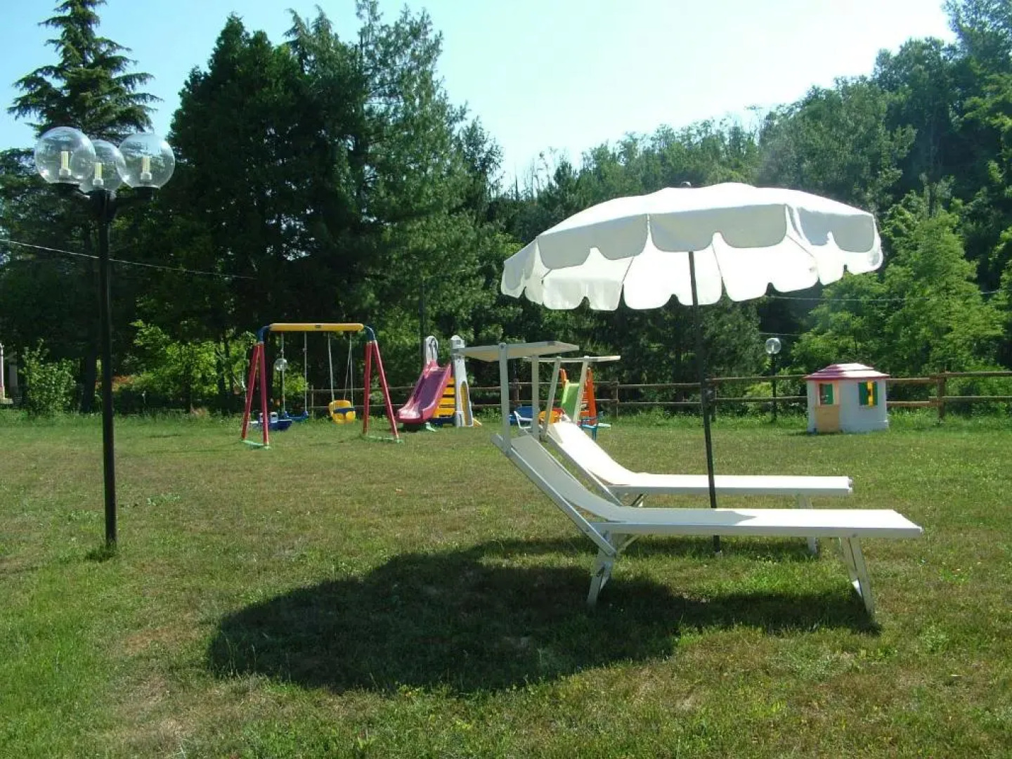 Eno-Agriturismo Cascina LArché