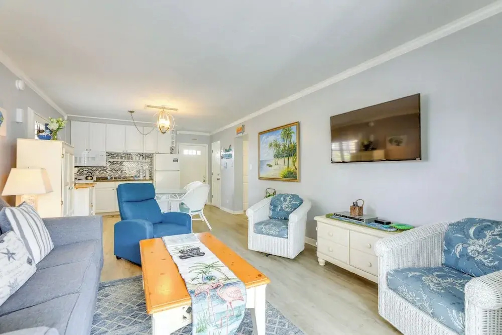 Beach & Pool Access: Gulf Coast Villa w/ Balcony