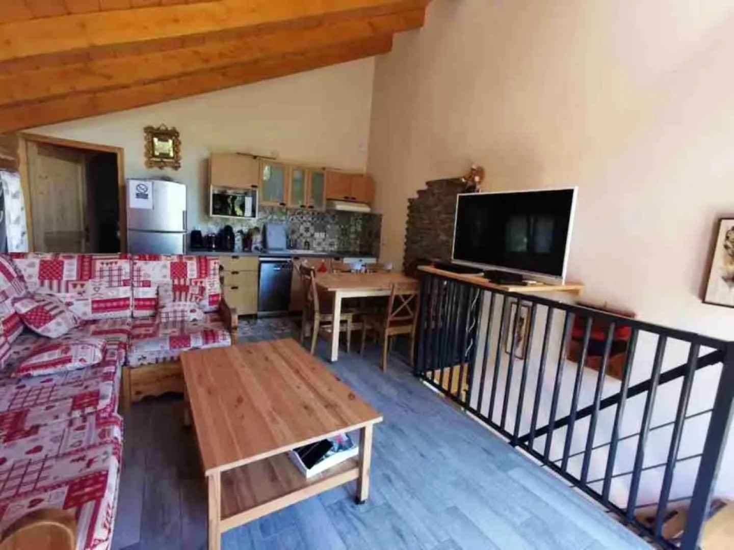 Maison de 3 chambres avec balcon amenage et wifi a Courchevel a 1 km des pistes
