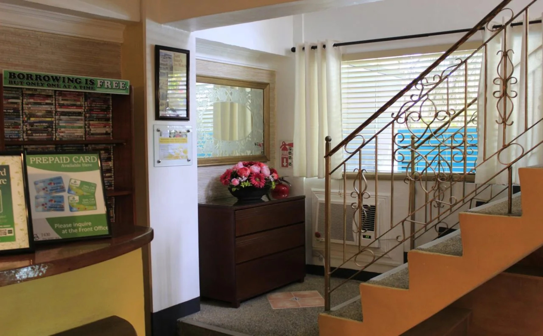 Quoalla Hotel Makati