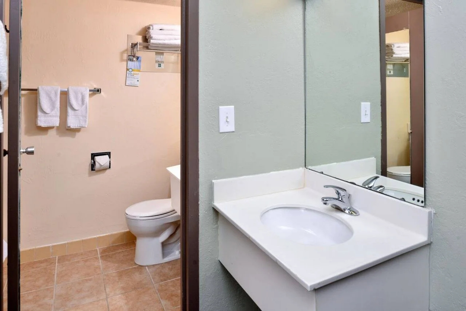 Quality Inn University Center