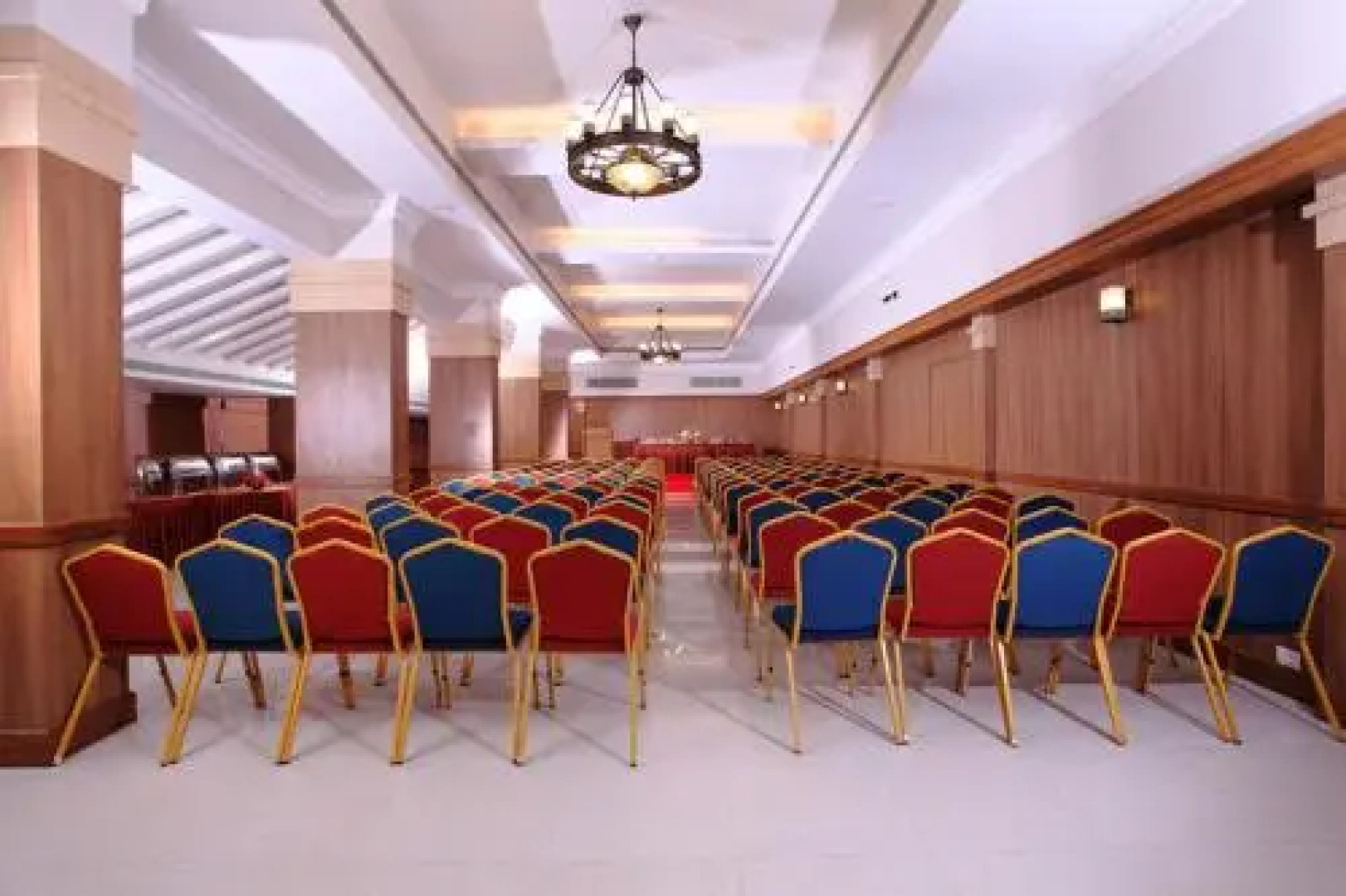 Hotel Pooram International