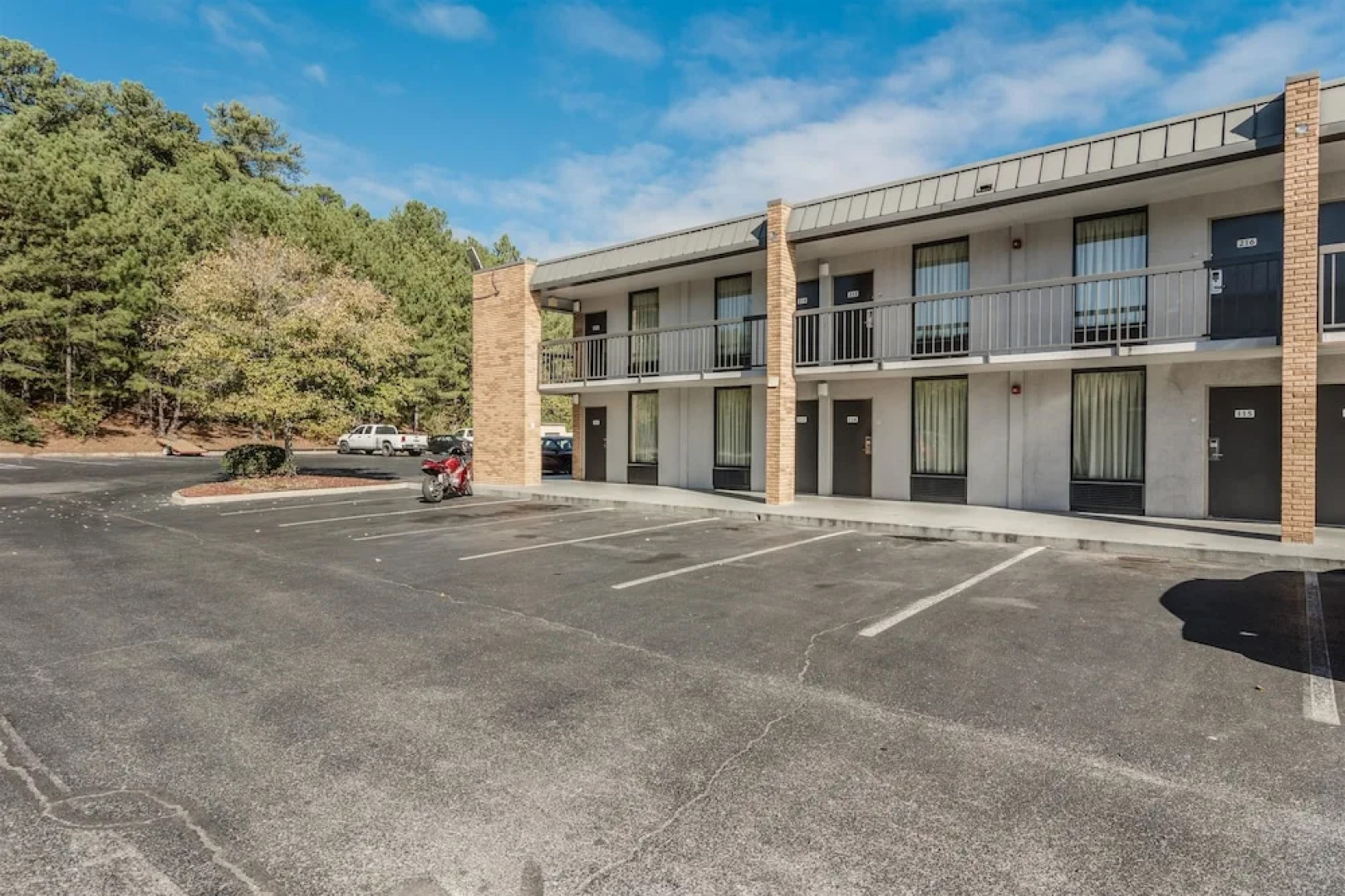 Studio 6 Skytop Rome