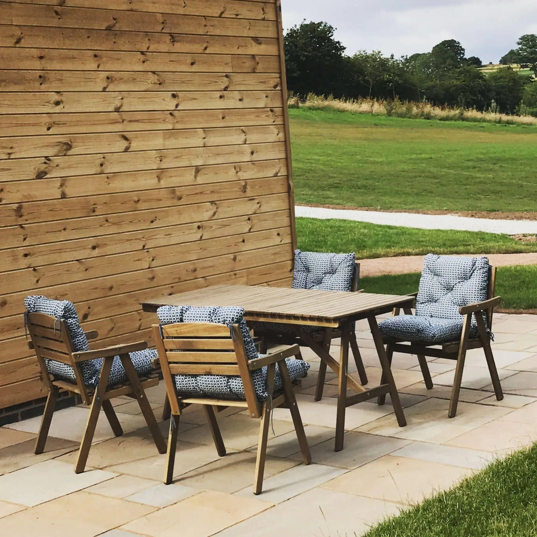 The Baiting House and Lodges