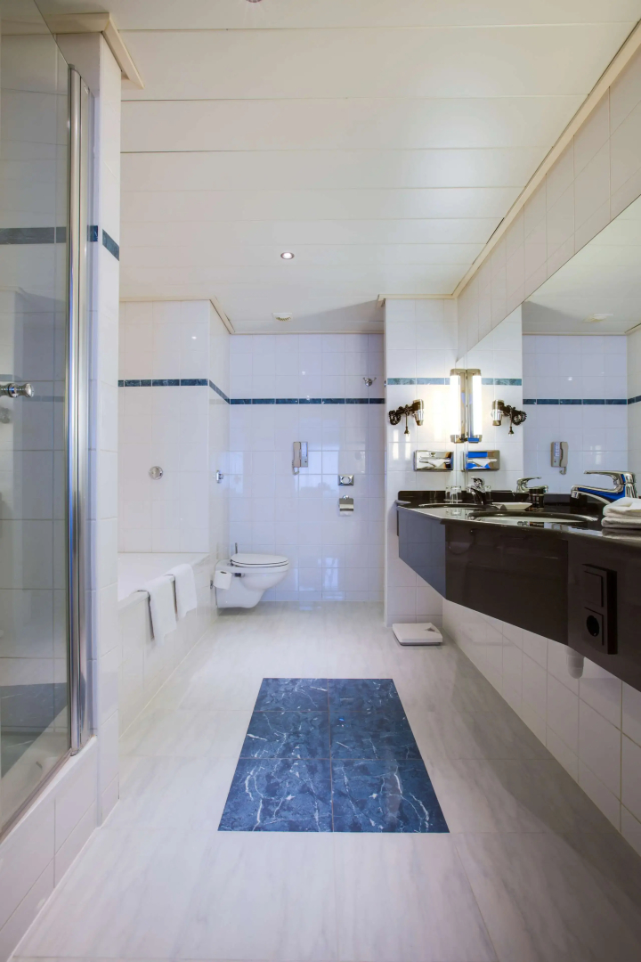 Radisson Blu Amsterdam Airport Hotel