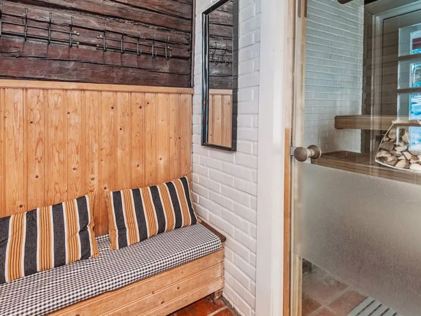 Holiday Home Sepelkyyhky