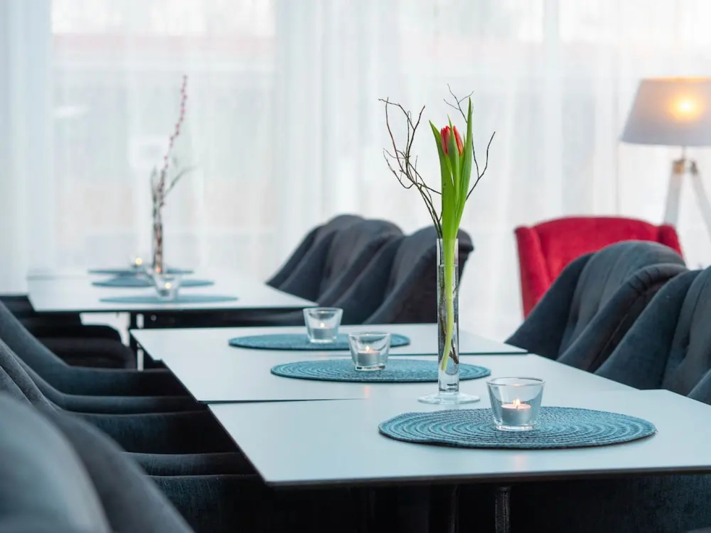 Björkbackens Karaktärshotellet - Stugby