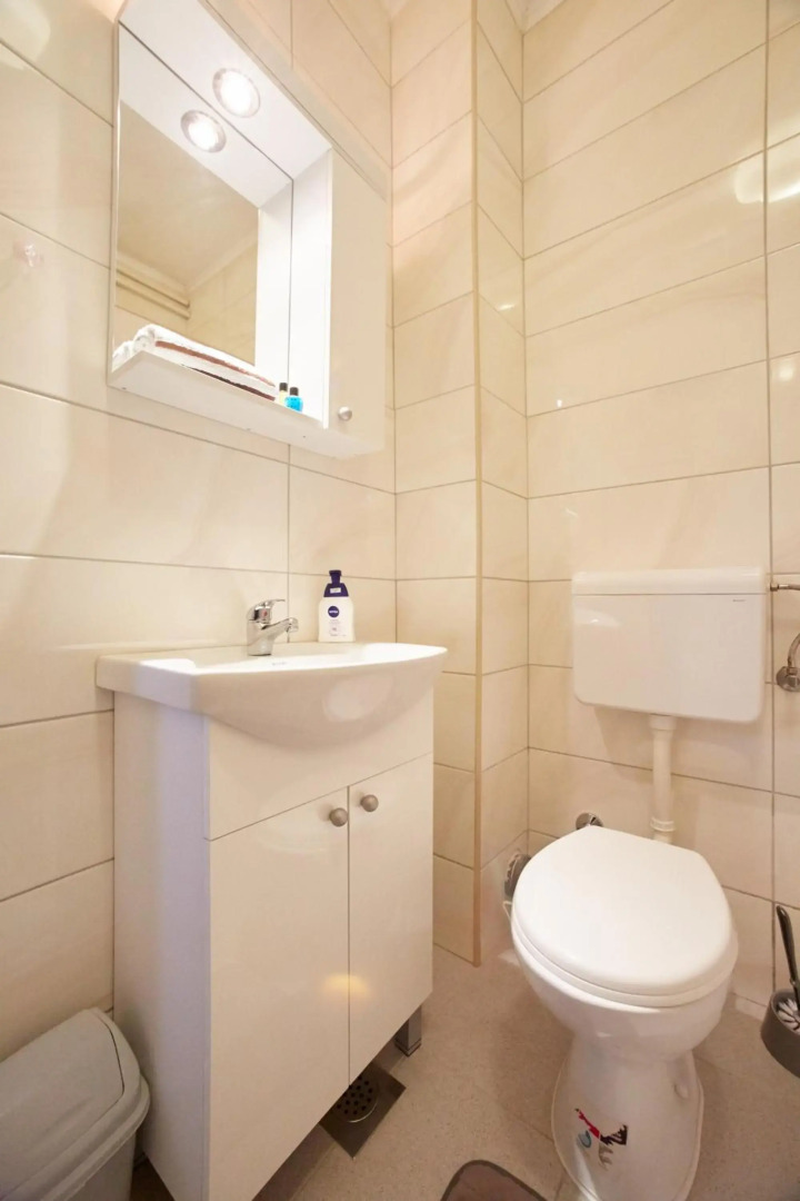 Central Tuzla apt - free parking