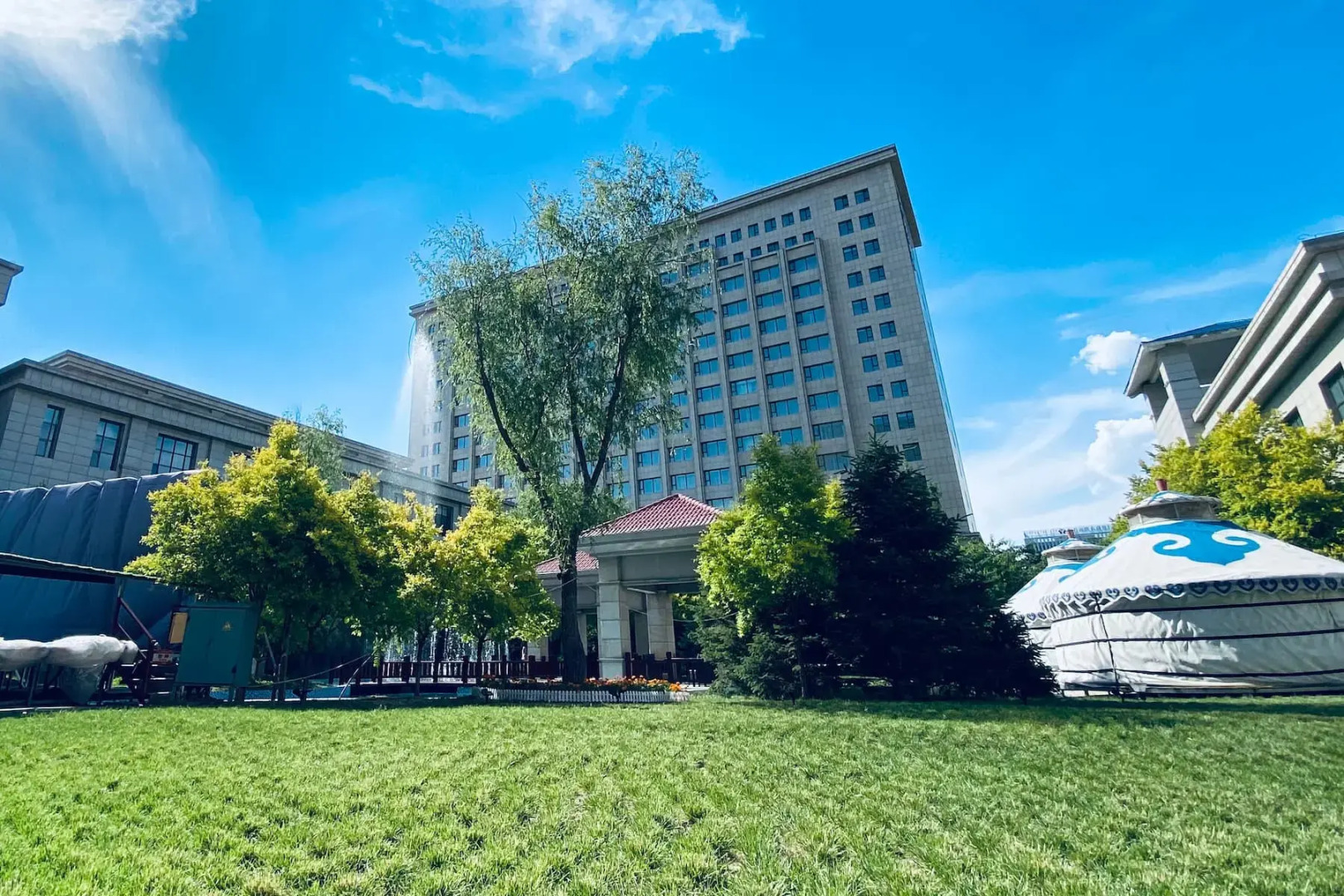 Howard Johnson Domando Plaza Wulanchabu