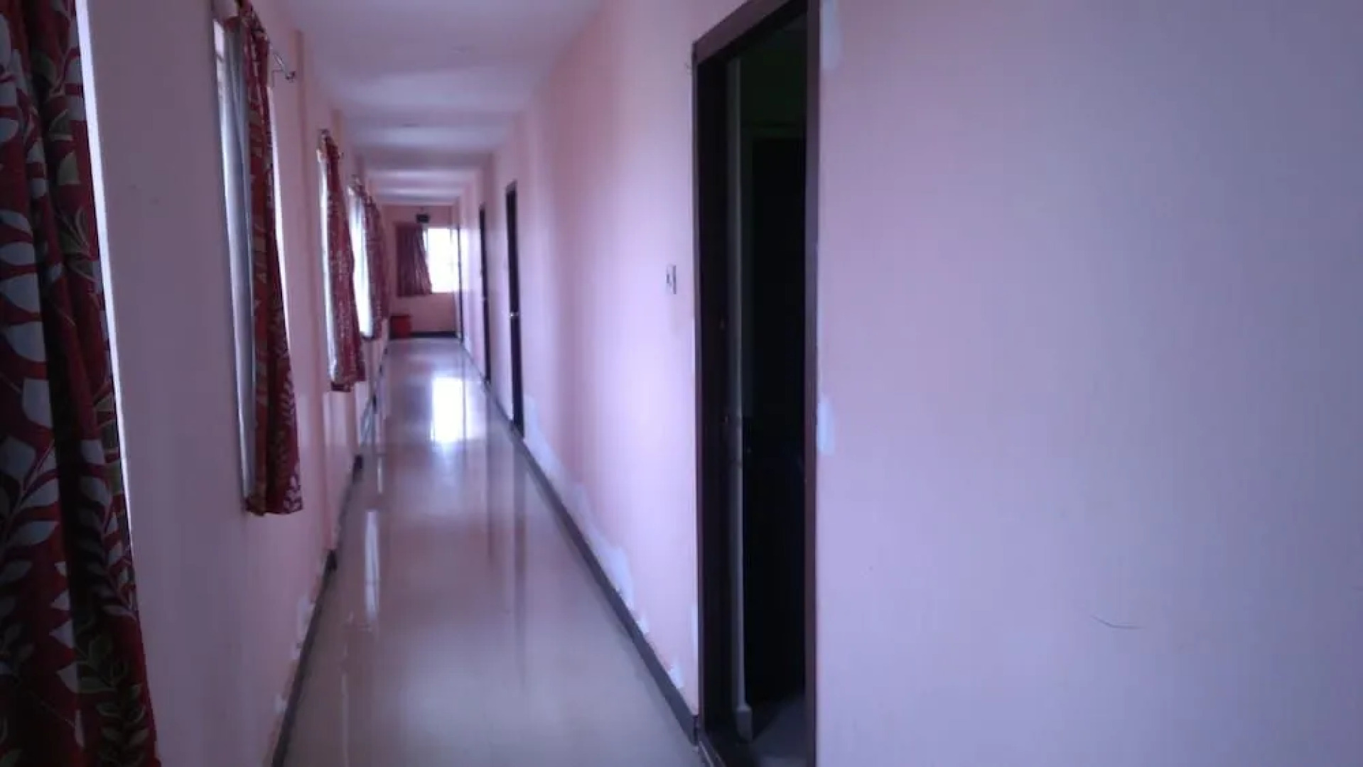 Iroomz Hotel New SS INN