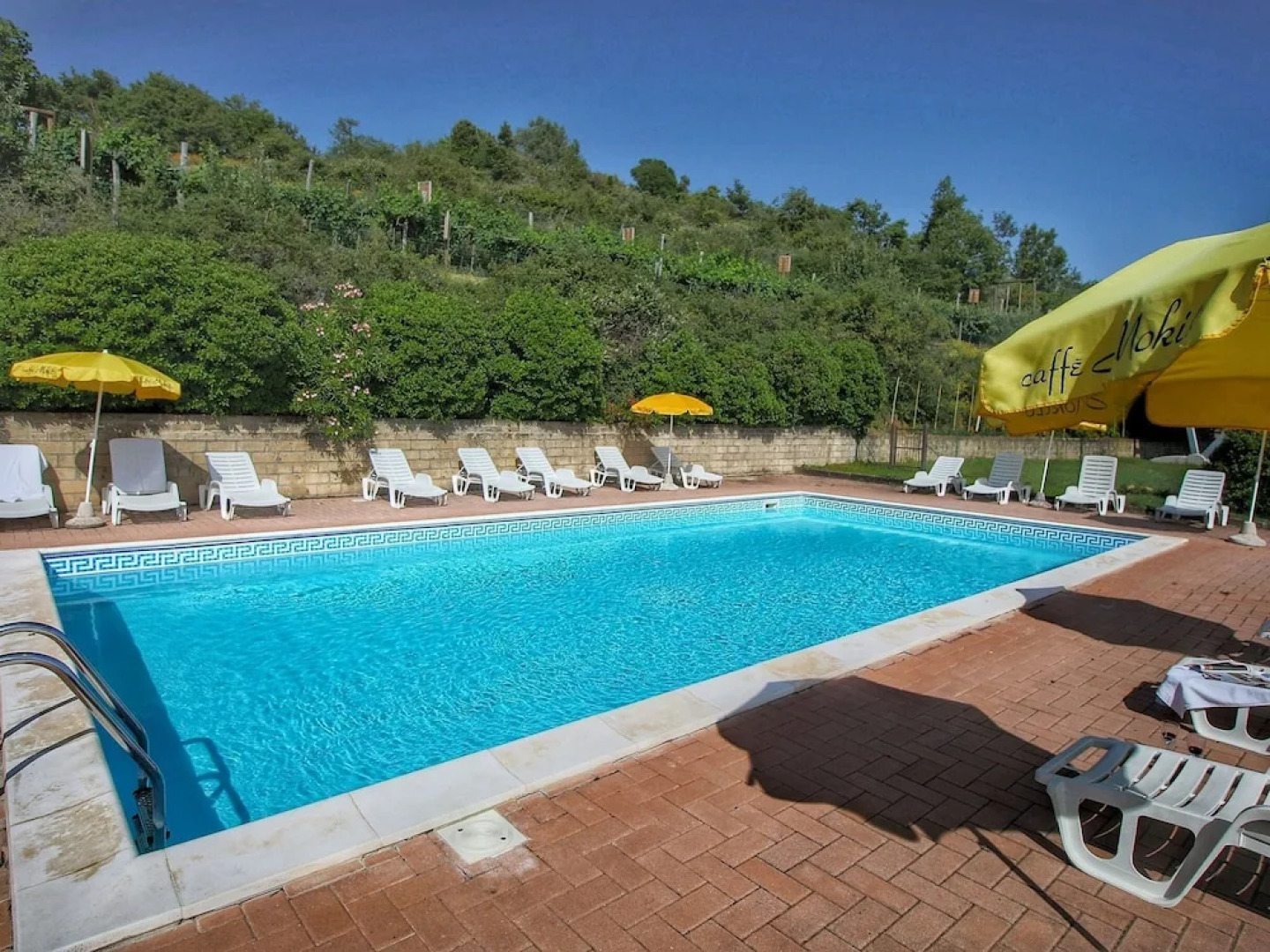 A Quaint Farmhouse in Paciano with Swimming Pool