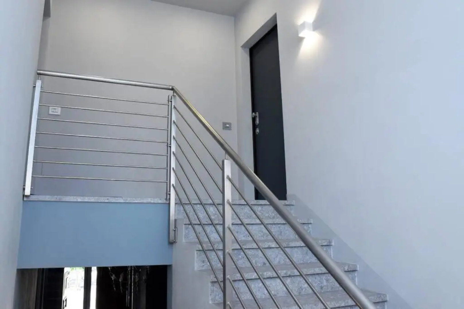 Central River Apartment