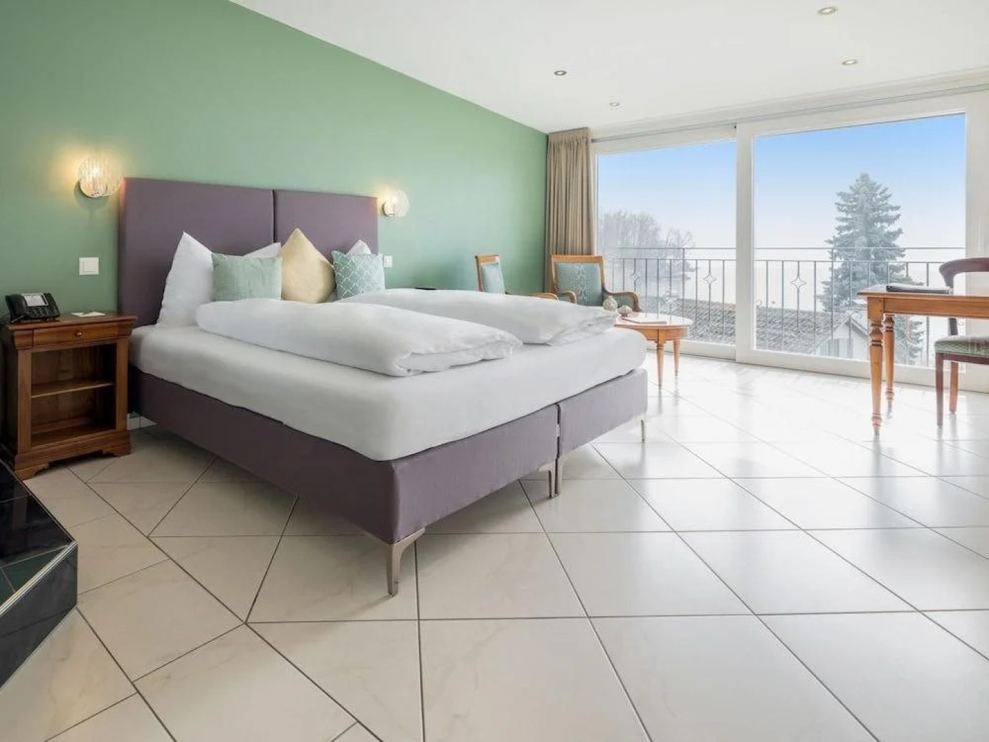 Swiss-Chalet Merlischachen - Historik Chalet-Hotel Lodge