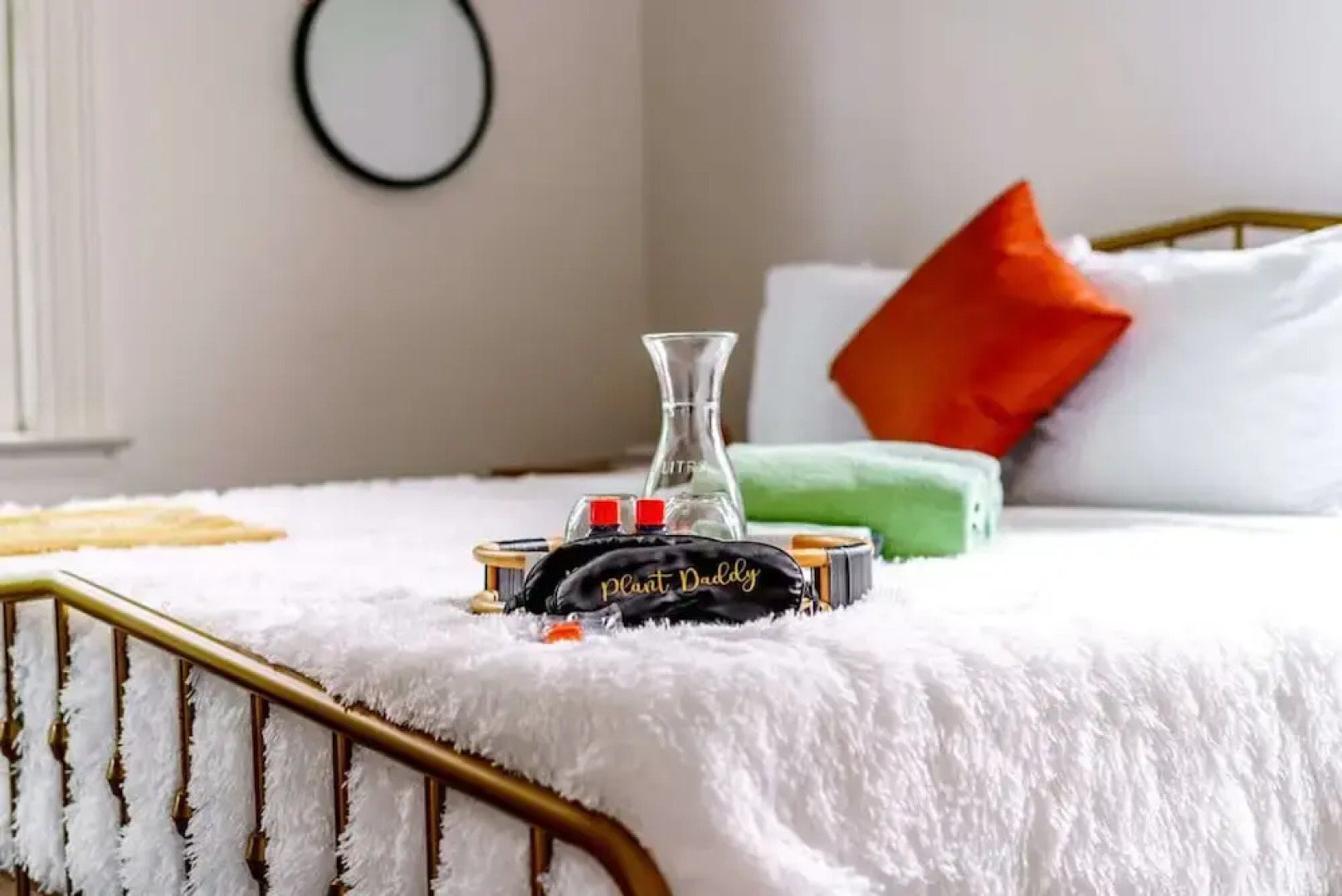 Prime Location Top Rated Clean Parking Free