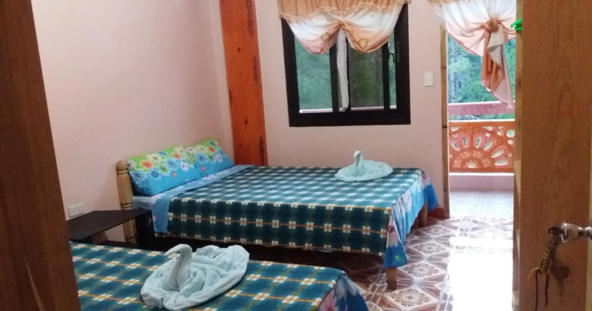 Kanip Aw Pines View Lodge