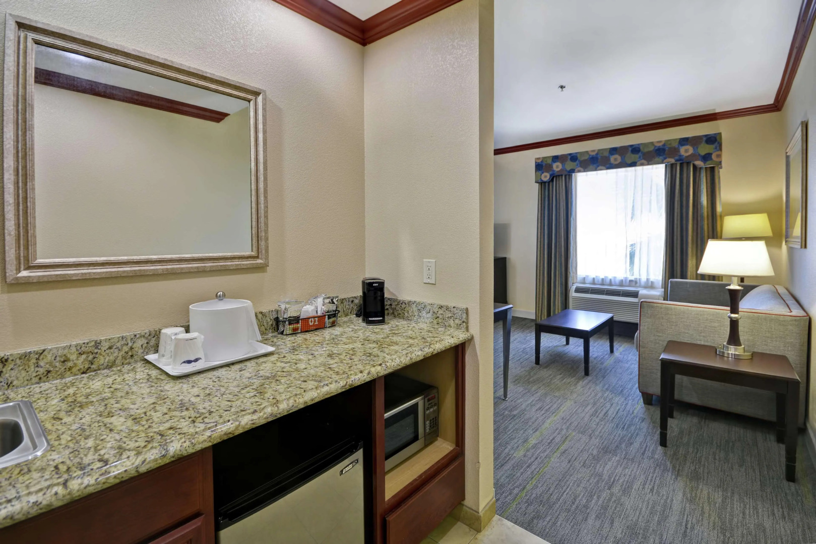 Hampton Inn & Suites Corpus Christi I-37 - Navigation Blvd