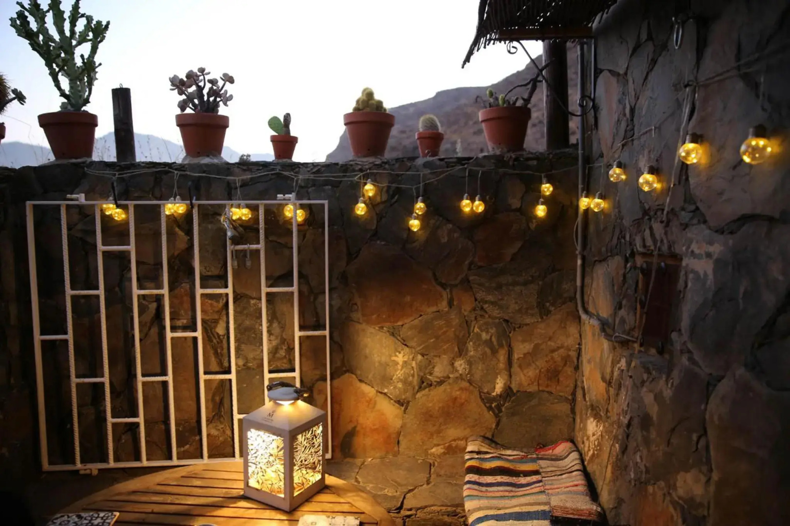 Silence's Cave Rural House