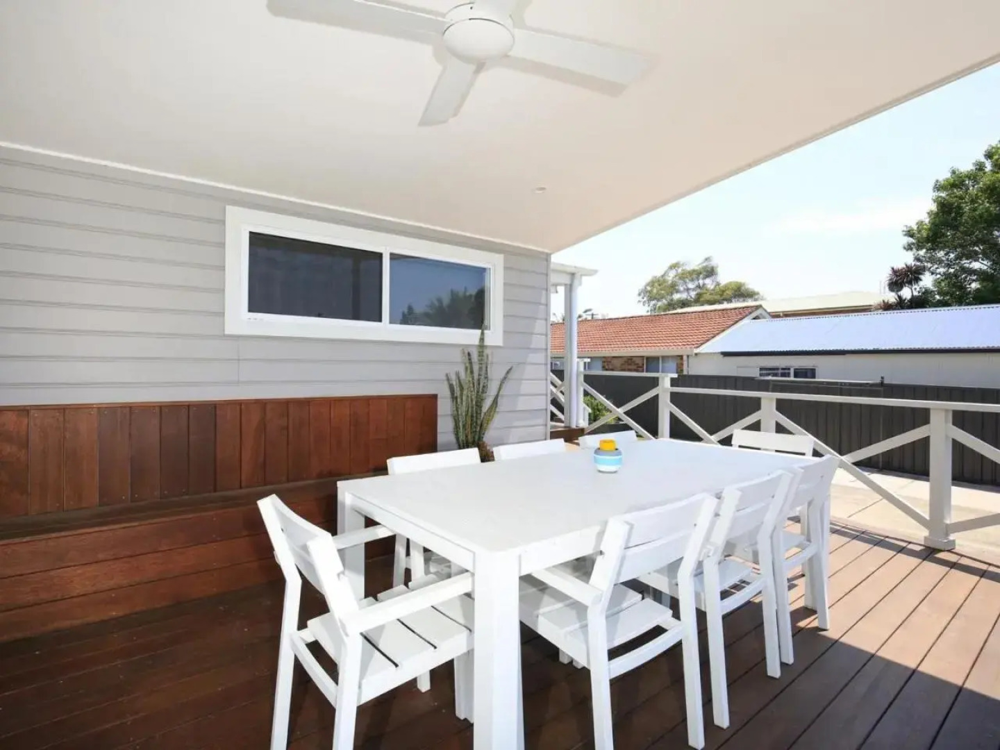 Tilly's Retreat - Pet Friendly - 3 Min Walk to Beach