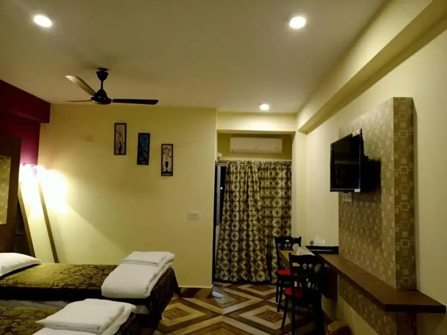 Hotel Shreesh Neil