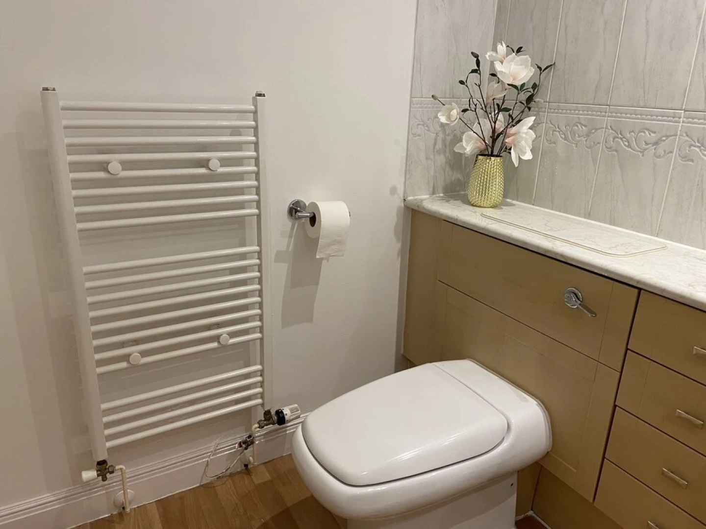 Royal Oak Apartment in Manchester Central Location