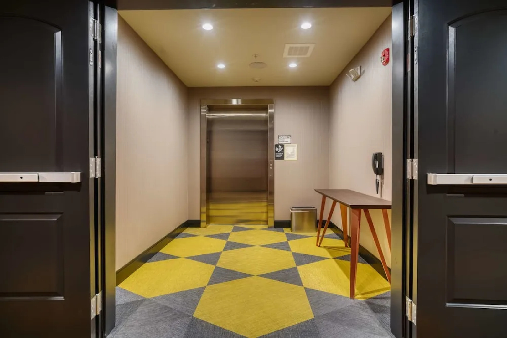 Best Western Premier NOHO Inn