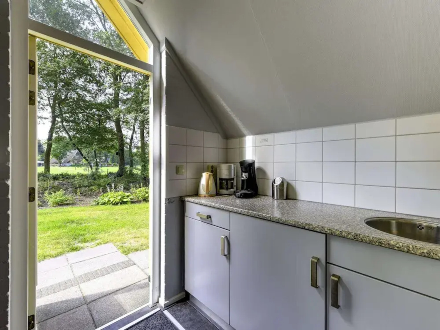 Attractive Holiday Home with Large Garden near Zwolle