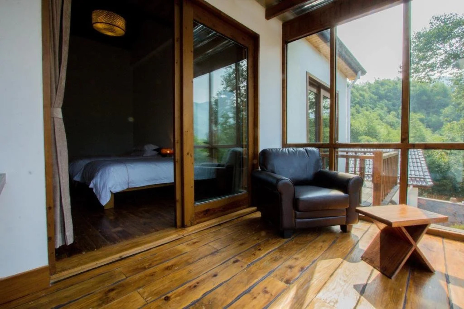 Mogan Mountain Lexi Zhuwu Inn